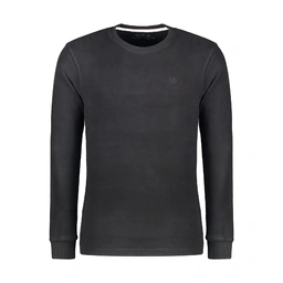 تیشرت آستین بلند مردانه تولید پاتن جامه می باشد. جنس تیشرت صد در صد پنبه پارچه خار خورده (سلانیک) می