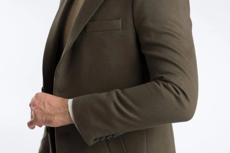 کت فوتر مردانه چیست ؟ نحوه استایل زدن با انواع کت فوتر مردانه کوتاه و بلند