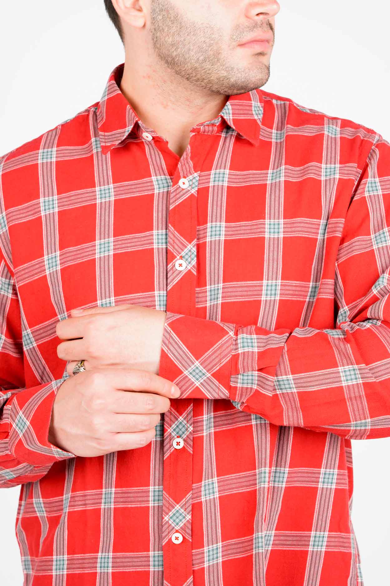 پیراهن آستین بلند یقه برگردان چهارخانه مردانه