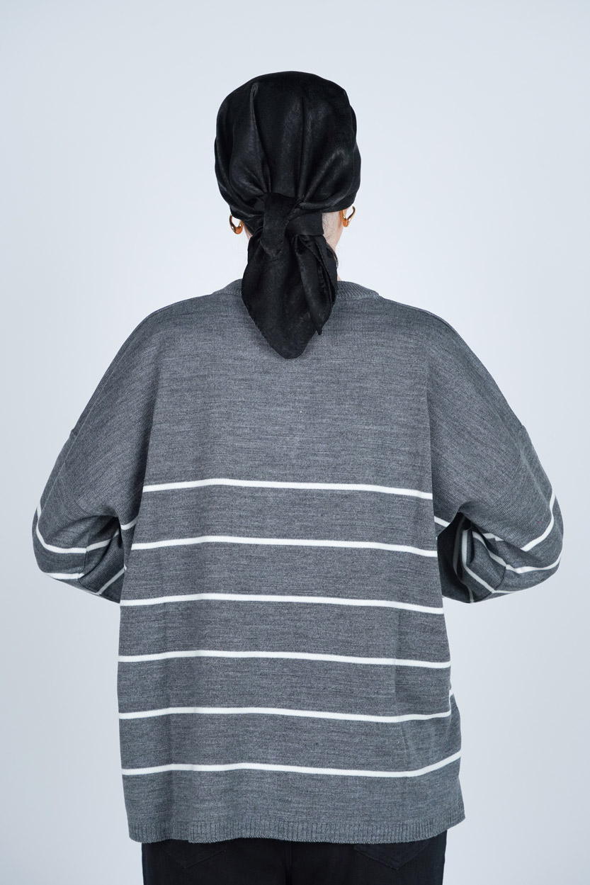 بافت یقه گرد راه راه آستین بلند زنانه