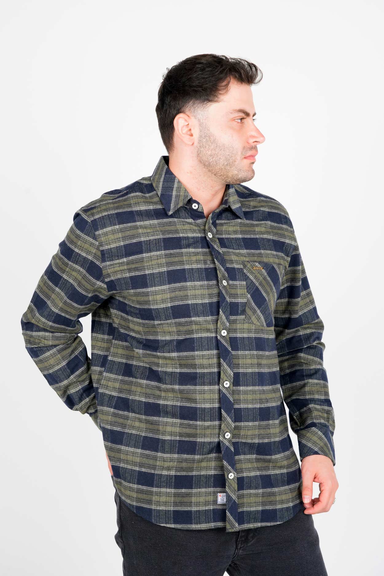 پیراهن آستین بلند پشمی یقه برگردان چهارخانه مردانه 