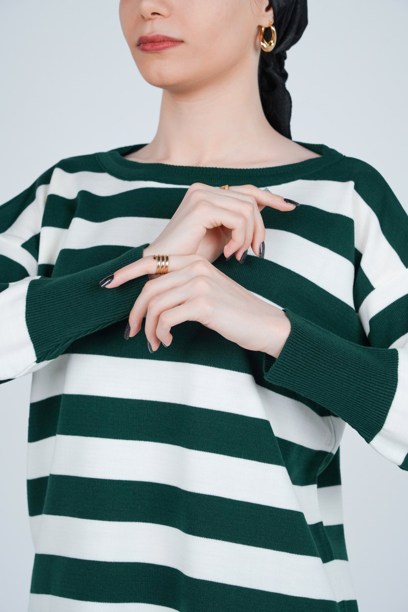 بافت آستین بلند یقه گرد راه راه زنانه 