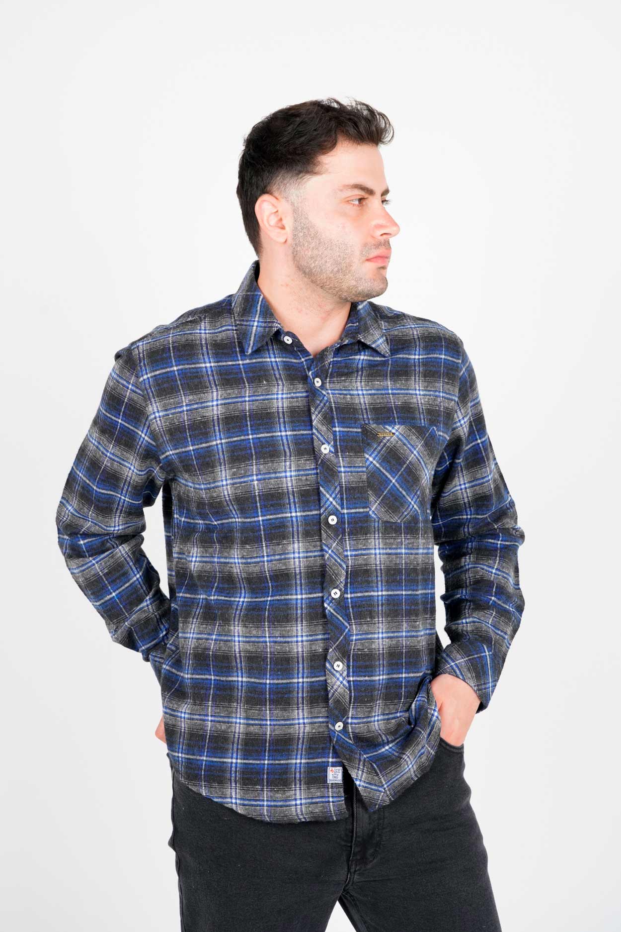 پیراهن آستین بلند پشمی یقه برگردان چهارخانه مردانه 