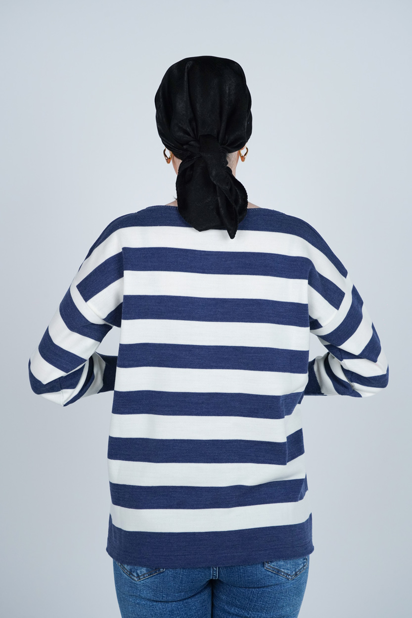 بافت آستین بلند یقه گرد راه راه زنانه 