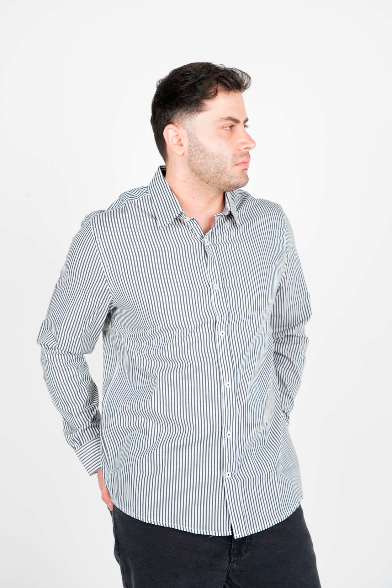 پیراهن آستین بلند یقه برگردان راه راه مردانه